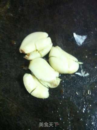 豆鼓鲮鱼炒苦瓜的做法步骤：4