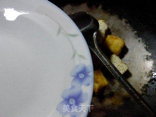 豆豉青瓜炒油豆腐的做法步骤：6