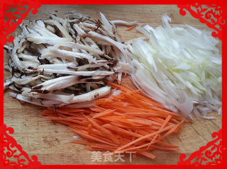 迎春纳福——炸春卷（含春卷皮做法）的做法步骤：17