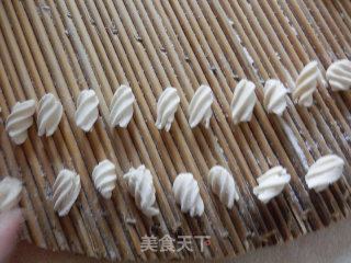 拌猫耳朵的做法步骤：4