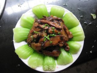香菇油白菜的做法步骤：11