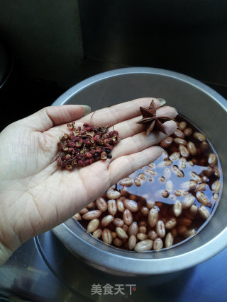爽口小菜——泡椒花生的做法步骤：3