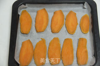 怀念小时候的是零食——烤番薯干的做法步骤：4