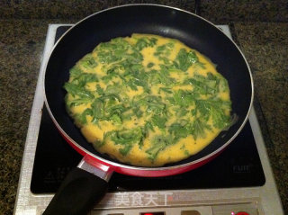 茼蒿鸡蛋饼的做法步骤：5