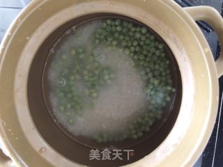 豌豆鸡粥的做法步骤：3