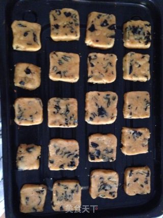 海苔肉松饼干的做法步骤：13