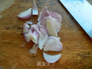 咖喱虫草花的做法步骤：2