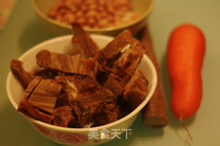 花生咸猪骨粥的做法步骤：1