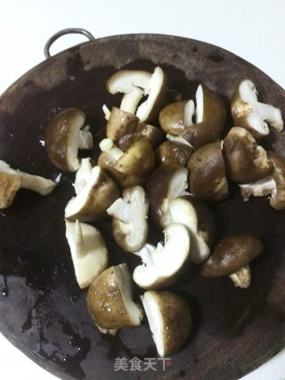 双菇烧豆腐的做法步骤：3