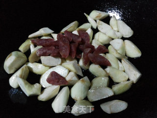 焖烧茭白的做法步骤：6