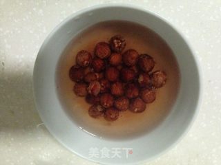 三圆汤的做法步骤：1