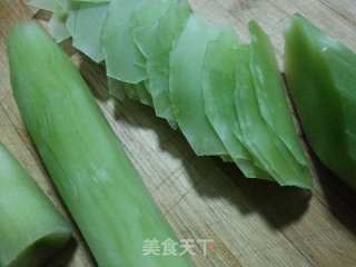 凉拌莴笋丝的做法步骤：2