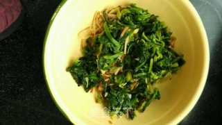 金针菇拌菠菜的做法步骤：5