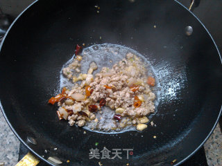 酸豆角炒肉末的做法步骤：5
