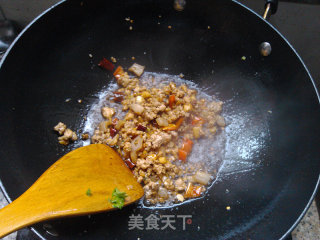 酸豆角炒肉末的做法步骤：6