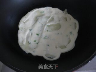 玉米葱花饼的做法步骤：7