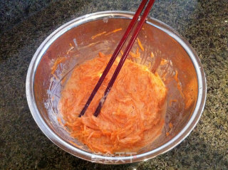胡萝卜鸡蛋饼的做法步骤：4