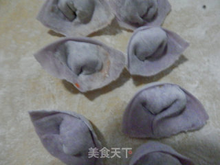 紫色素馄饨的做法步骤：4