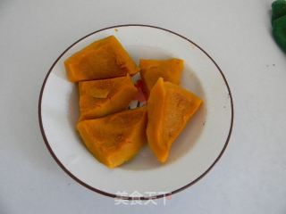 南瓜丸子的做法步骤：1