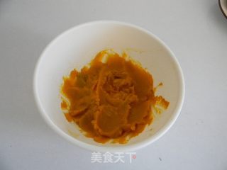 南瓜丸子的做法步骤：2