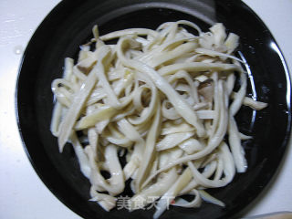 蒜香手撕杏鲍菇的做法步骤：6