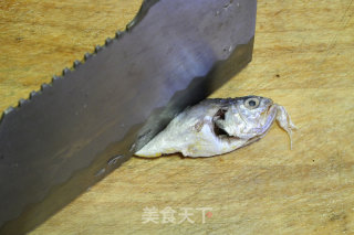 熏小黄鱼的做法步骤：2