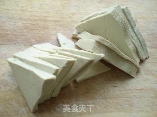 回锅豆腐的做法步骤：1