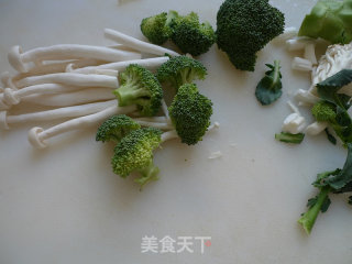 鲍汁海参捞饭的做法步骤：2