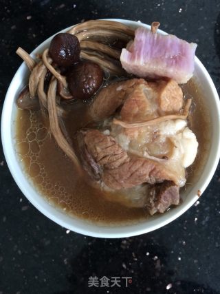 茶树菇汤的做法步骤：11
