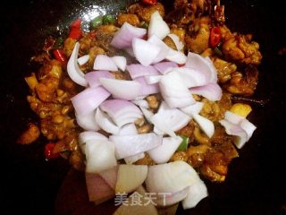 三杯鸡的做法步骤：8