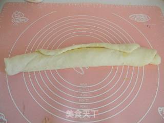 洋葱椒盐饼的做法步骤：4