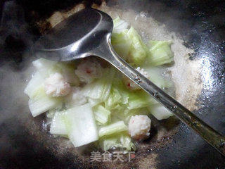 虾味球炒白菜的做法步骤：6