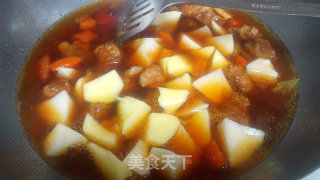 土豆炖牛腩的做法步骤：7