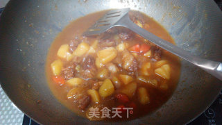 土豆炖牛腩的做法步骤：8