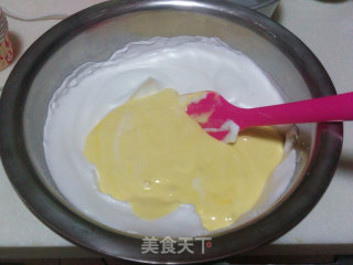 【梅花裱花蛋糕】的做法步骤：11