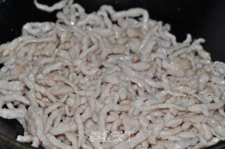 芫爆肉丝的做法步骤：5