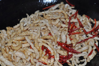 芫爆肉丝的做法步骤：7
