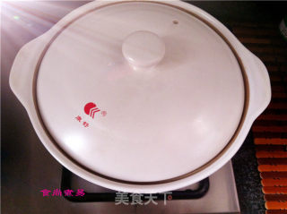 鲫鱼豌豆咸菜煲的做法步骤：14