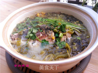 鲫鱼豌豆咸菜煲的做法步骤：16