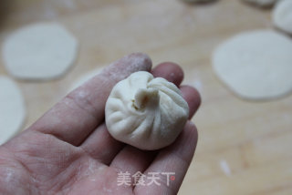 对抗寒冷的高热量——牛肉韭黄煎包的做法步骤：13