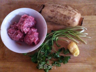 蒸莲藕肉丸的做法步骤：1