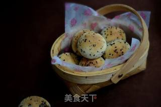 【酸奶黑芝麻麻薯面包】不会失败的零难度小点心的做法步骤：7