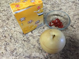 冰糖雪梨的做法步骤：1
