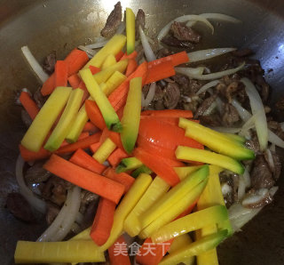 新疆抓饭的做法步骤：5