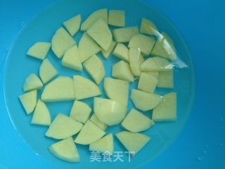 炒孜然味土豆的做法步骤：2