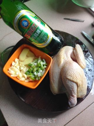 啤酒鸡的做法步骤：1