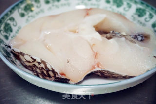 番茄酱鳕鱼的做法步骤：1