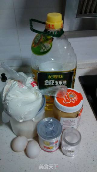 炼奶蜂巢蛋糕的做法步骤：1