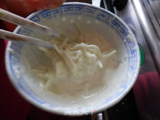 春饼之青笋丝饼的做法步骤：3