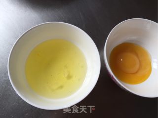 草莓牛奶蛋白甜羹的做法步骤：3